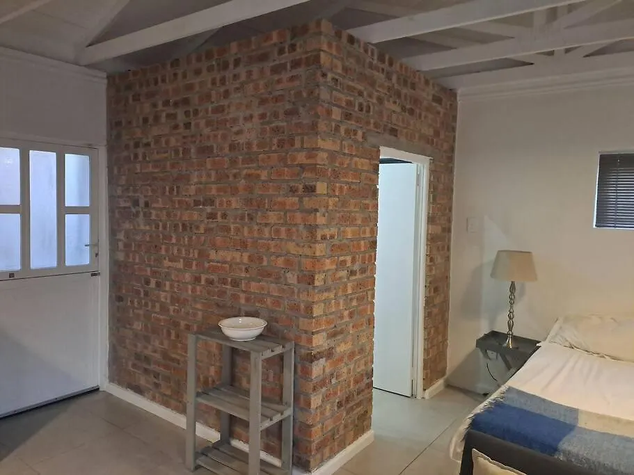 Beethoven Private Apartment Port Elizabeth 0*,